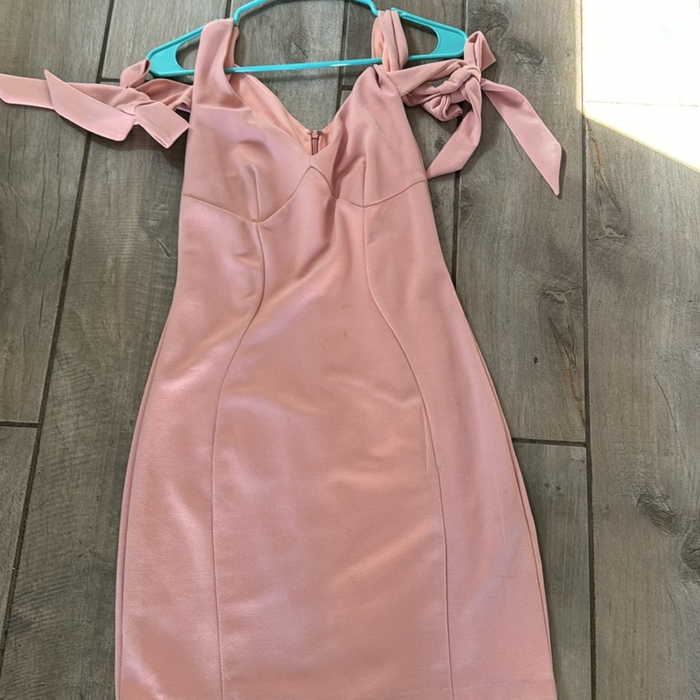Pink dress size 4 alexia admor
